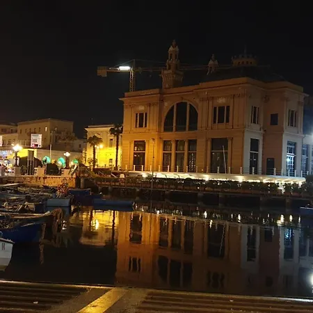 Giga Puglia Апартаменты Бари